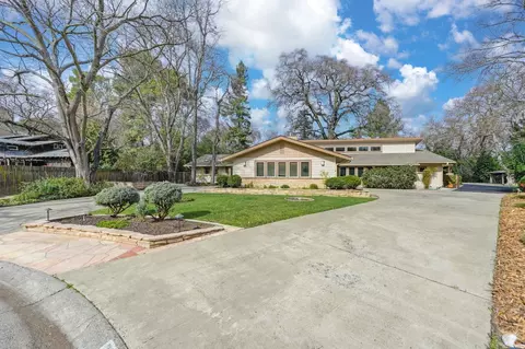 Exterior - 27224 Meadowbrook Dr, Davis, CA 95618 photo 3 of 36