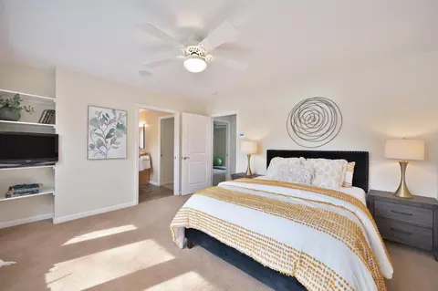 Bedroom - 27224 Meadowbrook Dr, Davis, CA 95618 photo 3 of 5