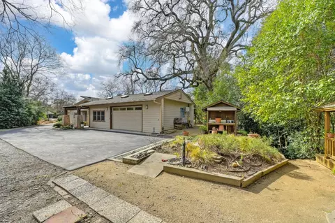 Exterior - 27224 Meadowbrook Dr, Davis, CA 95618 photo 8 of 36