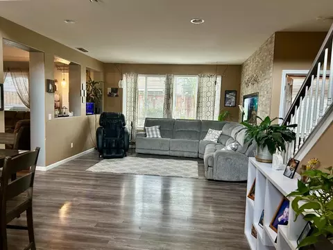 1071 Moon River Way, Ceres, CA 95307 photo 3