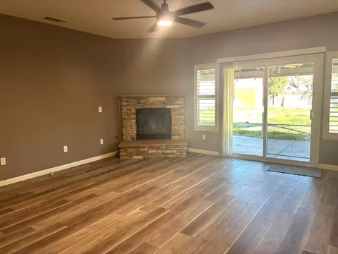 Living - 4423 E Tuolumne Rd, Denair, CA 95316 photo 4 of 4