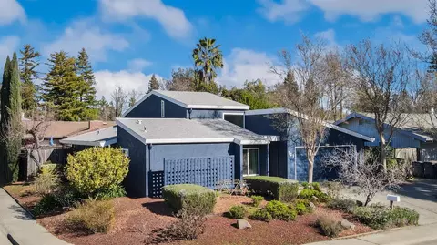 Exterior - 727 Barcelona Ave, Davis, CA 95616 photo 16 of 17