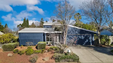 Exterior - 727 Barcelona Ave, Davis, CA 95616 photo 3 of 17