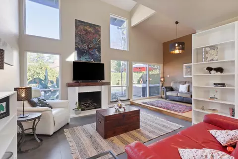 Living - 727 Barcelona Ave, Davis, CA 95616 photo 1 of 10