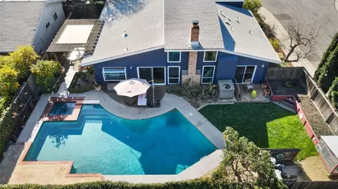View/Area - 727 Barcelona Ave, Davis, CA 95616 photo 1 of 8