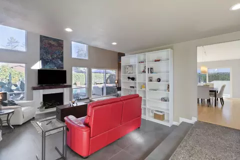 Living - 727 Barcelona Ave, Davis, CA 95616 photo 3 of 10