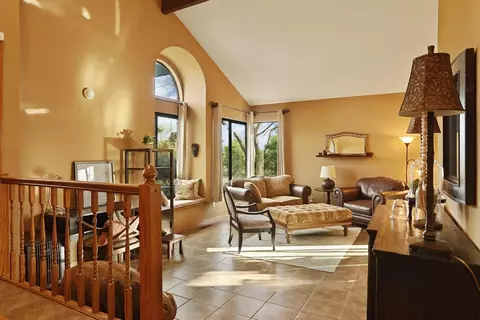Living - 29423 S Chrisman Rd, Tracy, CA 95304 photo 3 of 11