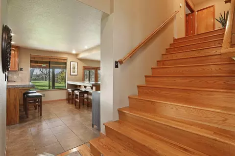 Entry Way - 29423 S Chrisman Rd, Tracy, CA 95304 photo 5 of 8