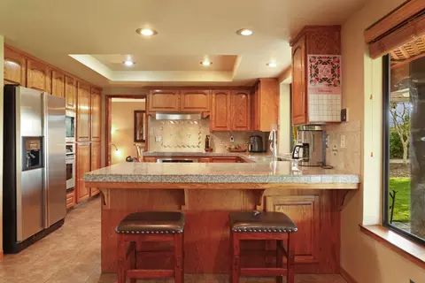 Kitchen - 29423 S Chrisman Rd, Tracy, CA 95304 photo 6 of 7
