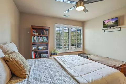 Bedroom - 29423 S Chrisman Rd, Tracy, CA 95304 photo 2 of 8