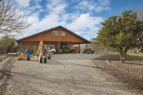 Exterior - 29423 S Chrisman Rd, Tracy, CA 95304 photo 20 of 24