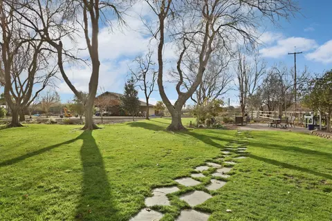 Exterior - 29423 S Chrisman Rd, Tracy, CA 95304 photo 6 of 24