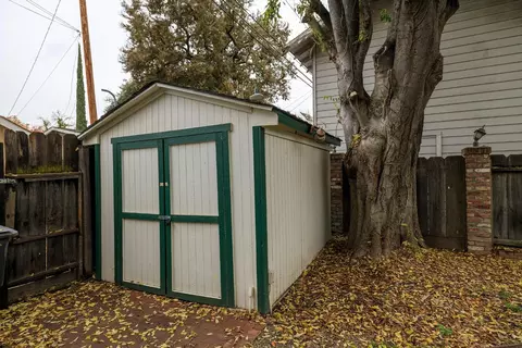 Exterior - 309 Hackberry Ave, Modesto, CA 95354 photo 11 of 11