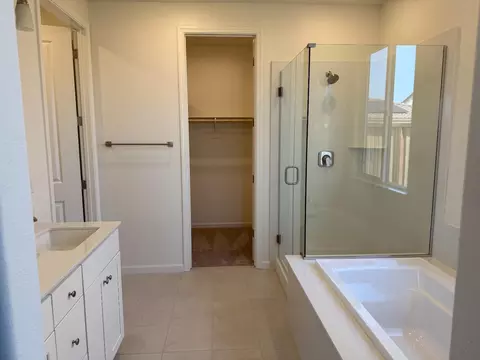 2519 Cassia St, Lodi, CA 95242 photo 3