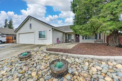 8589 Iris Crest Way, Elk Grove, CA 95624