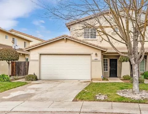 2121 Carson Oak Ct, Modesto, CA 95355 photo 1