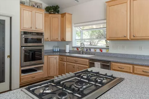Kitchen - 804 Buckthorn, Murphys, CA 95247 photo 2 of 2