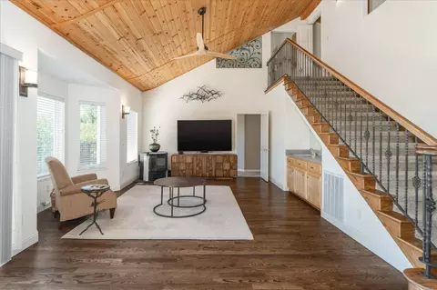 Living - 804 Buckthorn, Murphys, CA 95247 photo 1 of 2