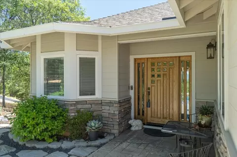 Entry Way - 804 Buckthorn, Murphys, CA 95247 photo 1 of 6