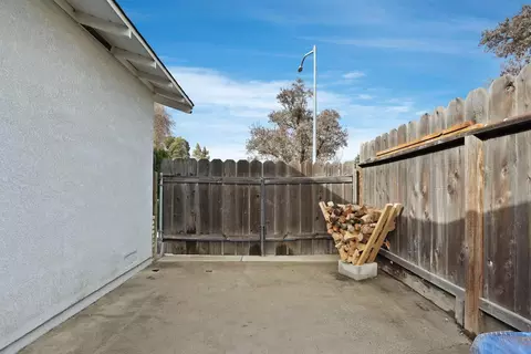 2012 Sweetwater Dr, Modesto, CA 95355 photo 35