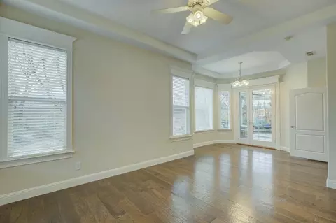 Living - 732 Morningside Ct, Folsom, CA 95630 photo 6 of 6