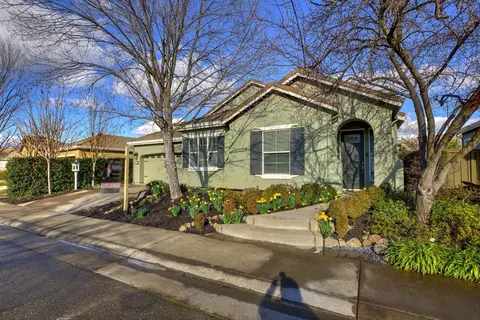 Exterior - 732 Morningside Ct, Folsom, CA 95630 photo 7 of 14