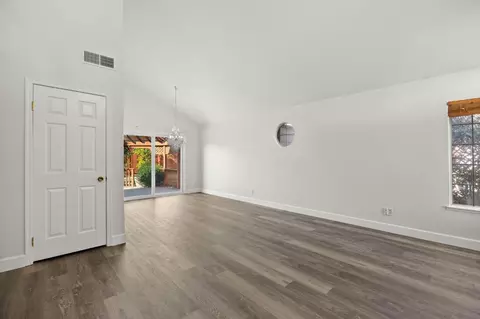 1867 W Kavanagh Ave, Tracy, CA 95376 photo 6