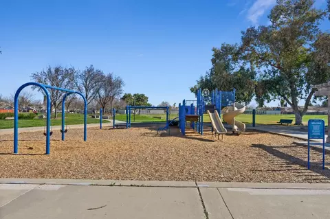 1867 W Kavanagh Ave, Tracy, CA 95376 photo 45