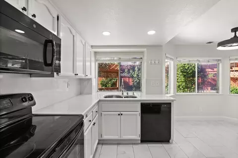 1867 W Kavanagh Ave, Tracy, CA 95376 photo 13