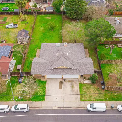 View/Area - 3714 Garfield Ave, Carmichael, CA 95608 photo 6 of 10
