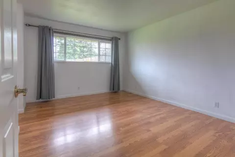 Bedroom - 3714 Garfield Ave, Carmichael, CA 95608 photo 2 of 6