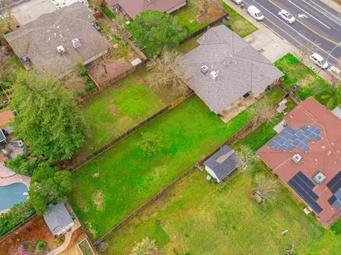 View/Area - 3714 Garfield Ave, Carmichael, CA 95608 photo 3 of 10
