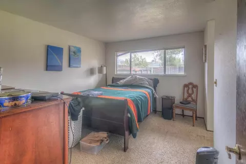 Bedroom - 3714 Garfield Ave, Carmichael, CA 95608 photo 5 of 6