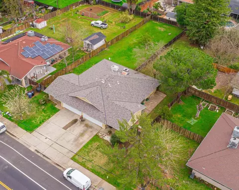 View/Area - 3714 Garfield Ave, Carmichael, CA 95608 photo 7 of 10