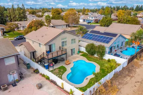 View/Area - 1178 Cherry Oak Ln, Manteca, CA 95336 photo 3 of 7