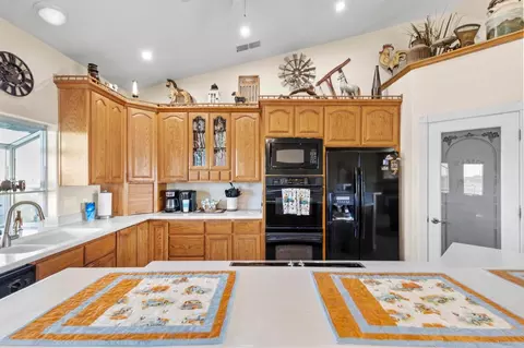 211 Willey Way, Biggs, CA 95917 photo 9