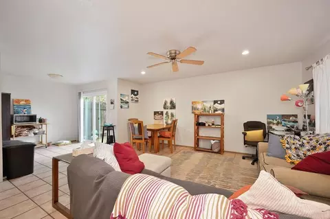 624 Robin Pl, Davis, CA 95616 photo 4