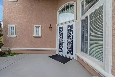2709 Vestrella Dr, Modesto, CA 95356 photo 9