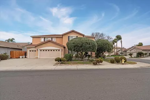 2709 Vestrella Dr, Modesto, CA 95356 photo 2