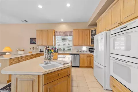 2709 Vestrella Dr, Modesto, CA 95356 photo 21