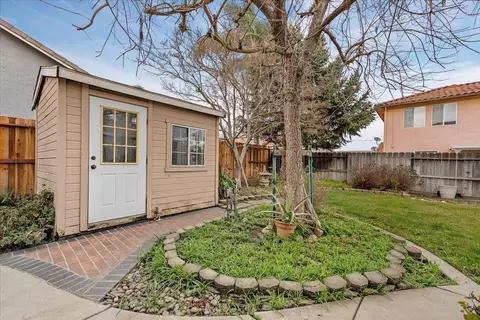 2709 Vestrella Dr, Modesto, CA 95356 photo 46