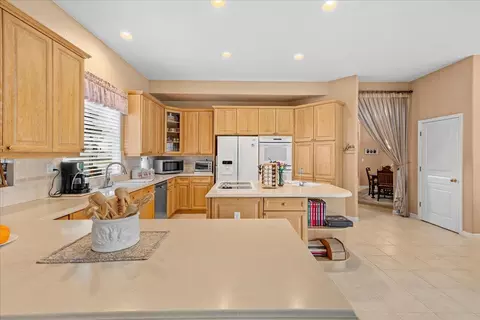 2709 Vestrella Dr, Modesto, CA 95356 photo 20