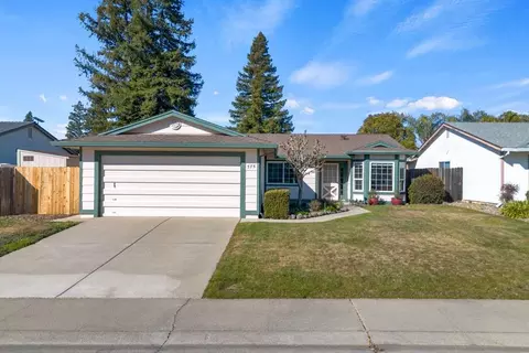 575 Oakborough Ave, Roseville, CA 95747