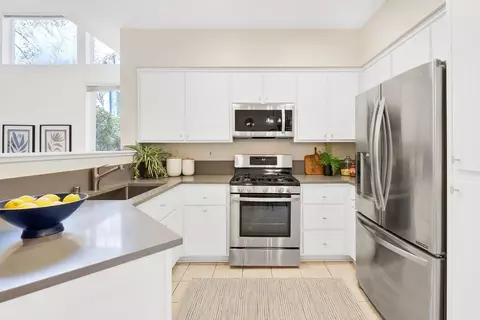 2855 Mallorca Ln, Davis, CA 95618 photo 15