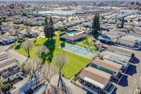 68 Clipper, Modesto, CA 95356 photo 43