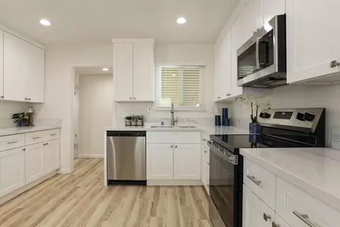 Kitchen - 2807 Balboa Dr, Tracy, CA 95376 photo 3 of 3