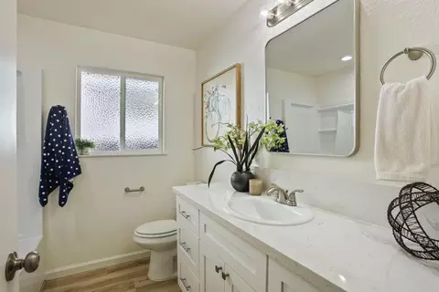 Bath - 2807 Balboa Dr, Tracy, CA 95376 photo 1 of 5