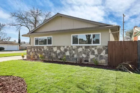 Exterior - 2807 Balboa Dr, Tracy, CA 95376 photo 6 of 9
