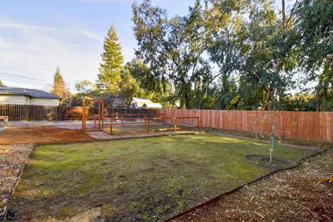 Exterior - 4736 Melvin Dr, Carmichael, CA 95608 photo 12 of 16