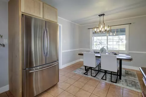 Dining - 4736 Melvin Dr, Carmichael, CA 95608 photo 3 of 6